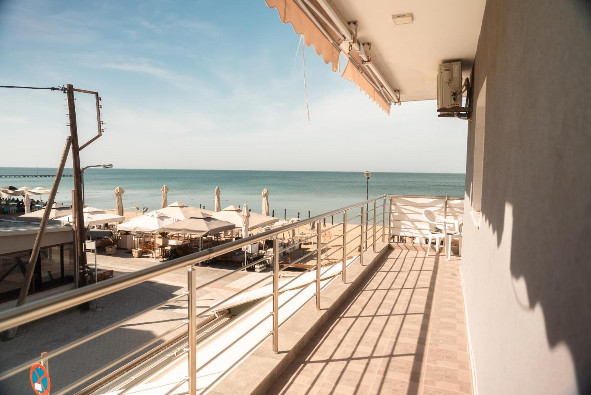 Aktis Sea View Studios Peraia  ภายนอก รูปภาพ